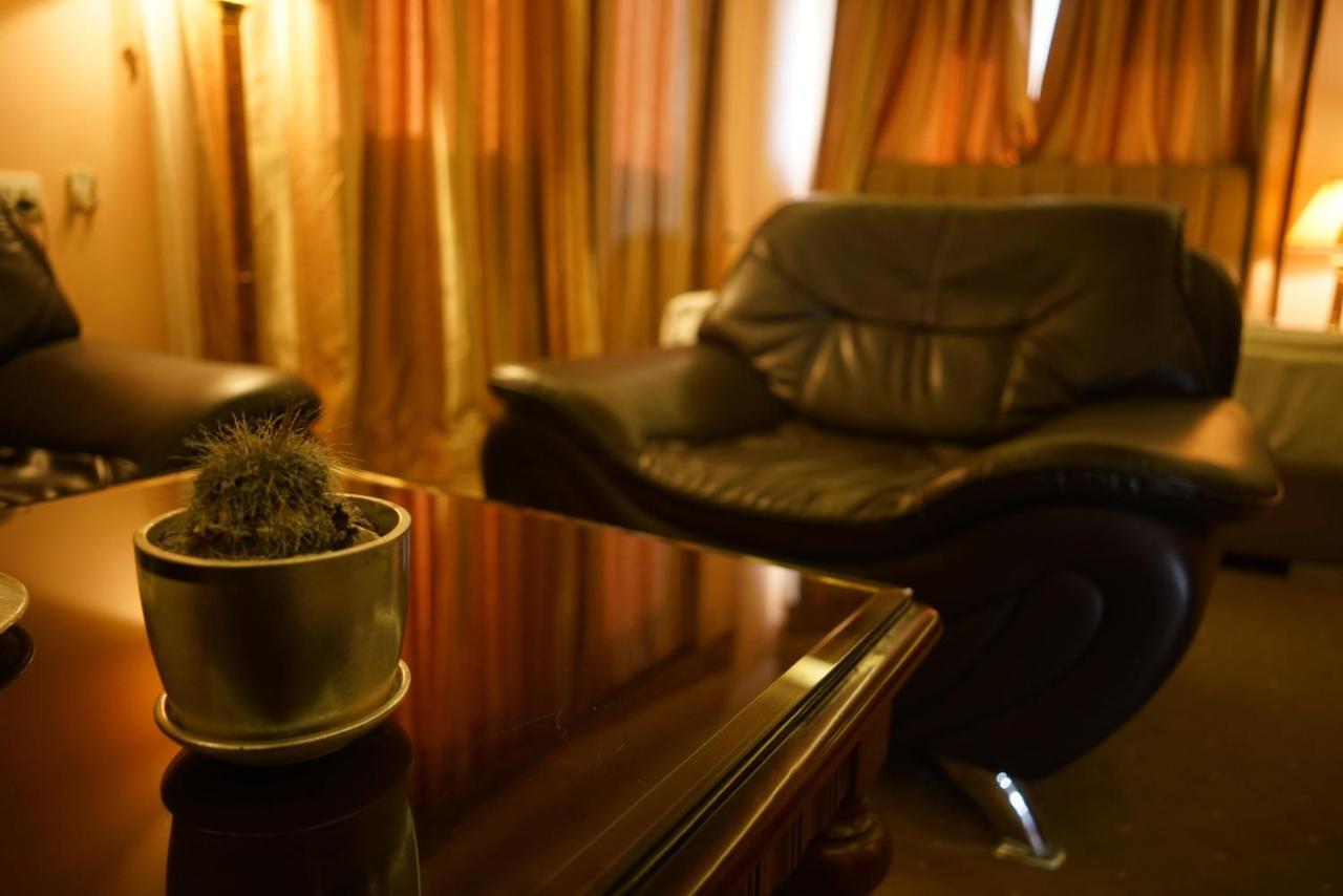 7 Wonders Hotel Вади Муса Екстериор снимка
