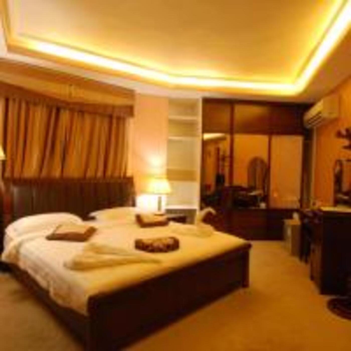 7 Wonders Hotel Вади Муса Екстериор снимка